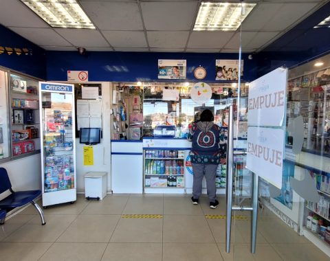 Angol Unimarc Farmacia Vitasur (10)