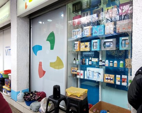 angol plaza farmacia vitasur (13)